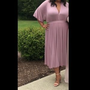 Dollman sleeve  MIDI Dress